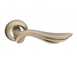 Ручка на круглой накладке 109 BB