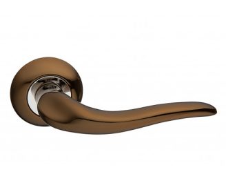 Ручка на розетке A-81 BCF