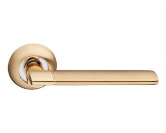 Ручка на розетке 119 SB