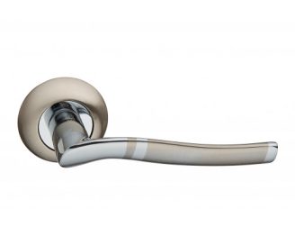 Ручка на розетке 77 HH