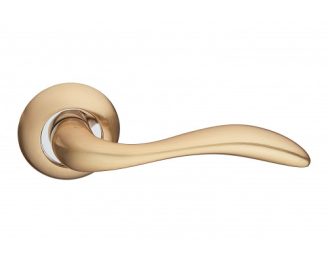 Ручка на розетке R SB