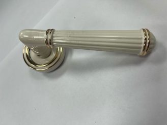 Ручка для межкомнатной двери