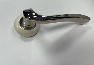 Ручка для межкомнатной двери